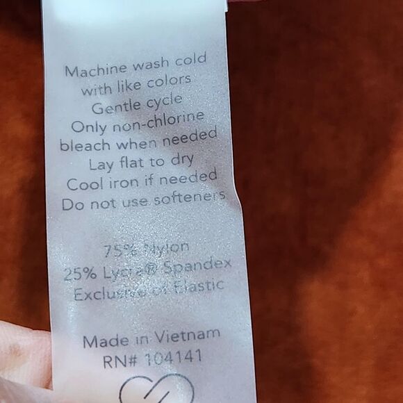 Calia Tankini Size Medium Light Purple Color Padded Wired.   NEW - Picture 11 of 12